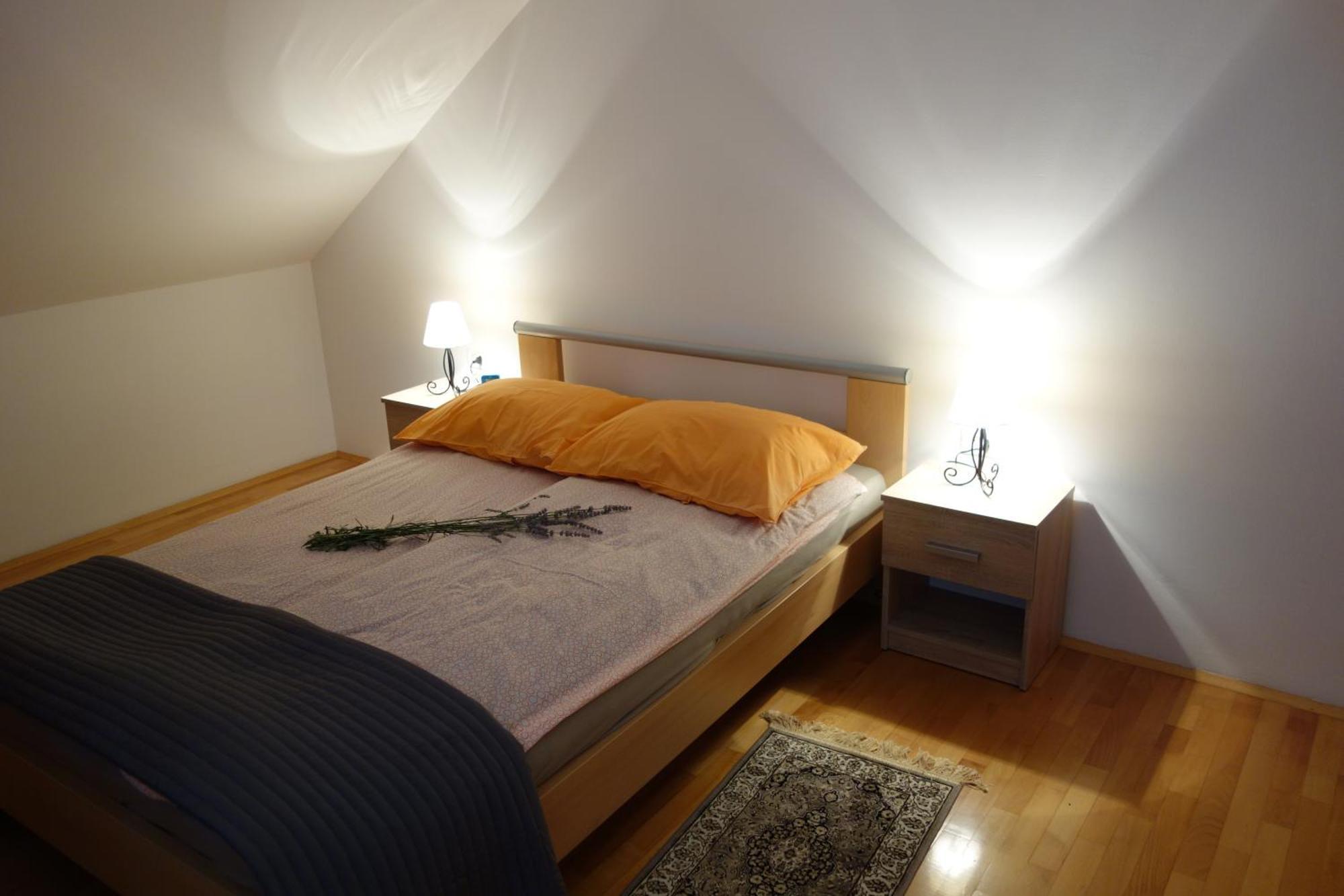 Apartment Beks Постойна Экстерьер фото